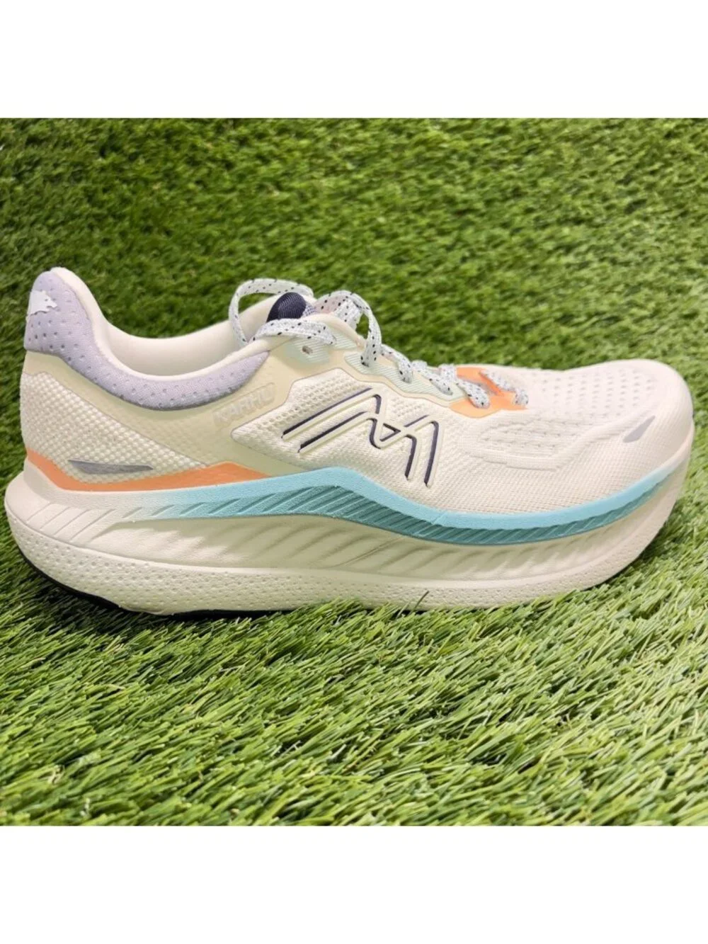 Karhu Mestari Run 2.0 Womens Size 9 White Blue Athletic Running Shoes Sneakers